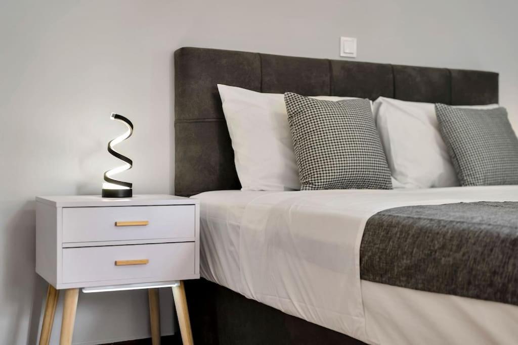 Artemis Modern Apartment Athen Eksteriør bilde